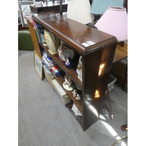 678 - A vintage oak bookcase.