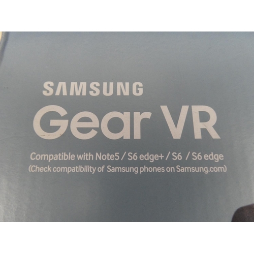 1141 - A boxed Samsung Gear VR.