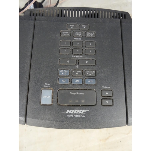 1173 - A Bose radio/cd player.