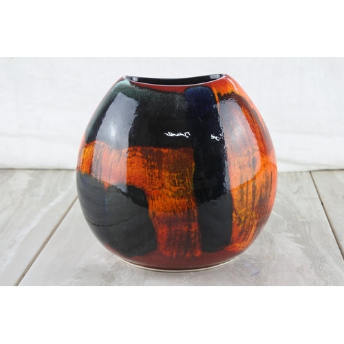 36 - A stunning vintage Poole pottery vase.