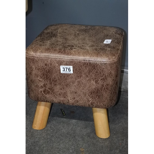376 - A small upholstered stool. Approx 30x30x30cm.