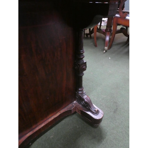 630 - An antique mahogany davenport writing bureau for restoration.