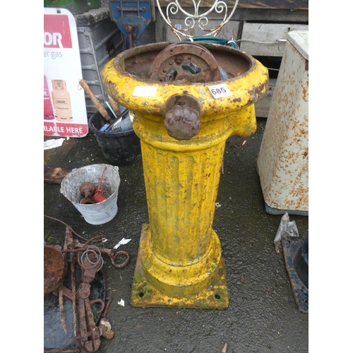 685 - A stunning antique cast iron pump base, 'Glenfield Kenned limited Kilmarnock'.  Approx 83cm.