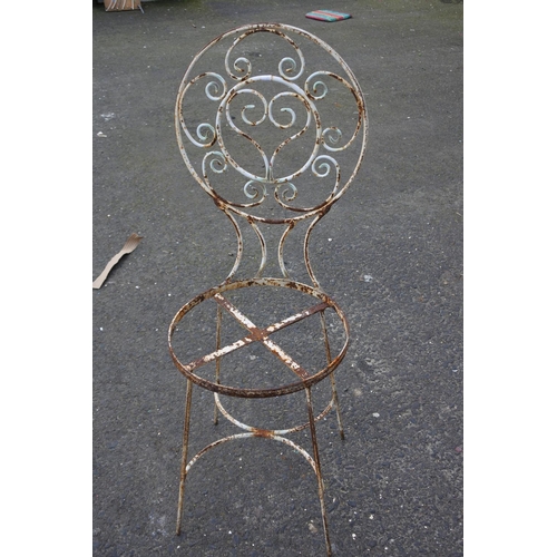 678 - A metal framed garden chair for restoration.