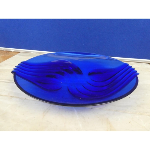 217 - A stunning vintage blue glass fruit bowl.  Approx 30cm dia.