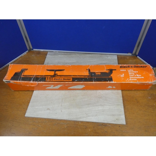 394 - A boxed Black & Decker D994 lathe.