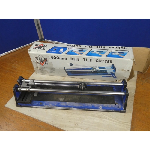 395 - A boxed Tile Rite 400mm tile cutter.