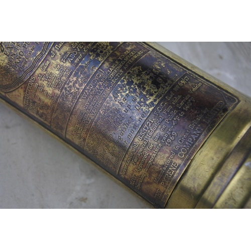 113 - A stunning vintage brass cased Pyrene fire extingusher.