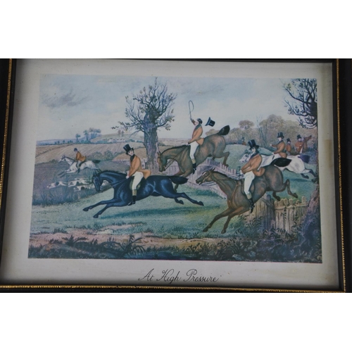 121 - A set of six small hunting scene pictures.  Approx 19x14cm.