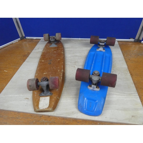 435 - 2 vintage skateboards/ penny boards.