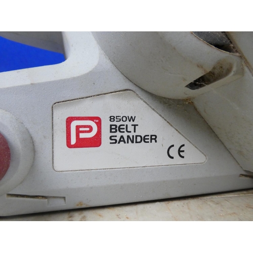 438 - An electric belt sander.