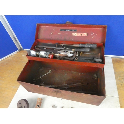 585 - A vintage tool box and contents.