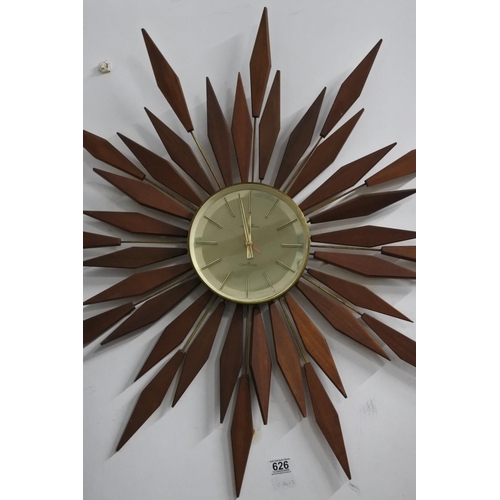 626 - A stunning vintage Seth Thomas Quartzmatic sundial wall clock.  Approx 84cm.