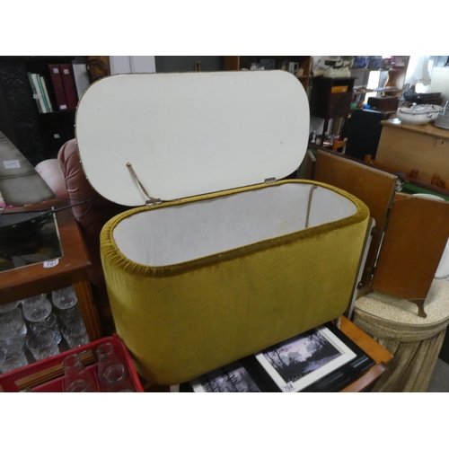 703 - A vintage velvet upholstered ottoman.  Approx 84x54x40cm.