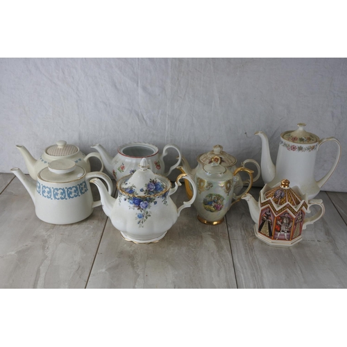 761 - A collection of teapots to include Royal Albert, James Sadler and more.