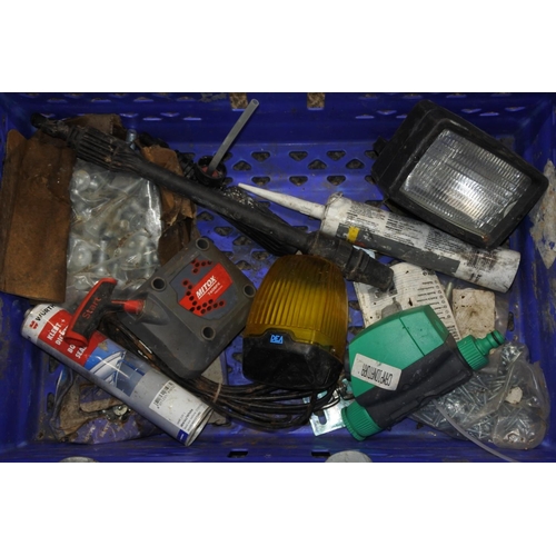 774 - A box of assorted tools etc.