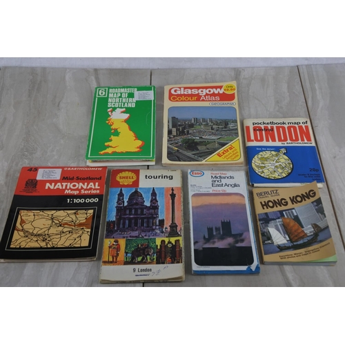 182 - A job lot of various vintage road maps.
