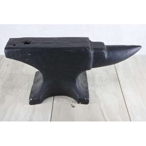 187 - A Blacksmith's Anvil made from concrete.  Approx 53x23x22cm.