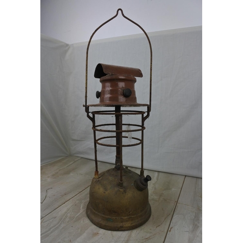 104 - A vintage tilley lamp.