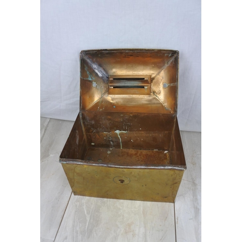 122 - A stunning antique brass 'Ballot Box', Approx 30x25x19cm.