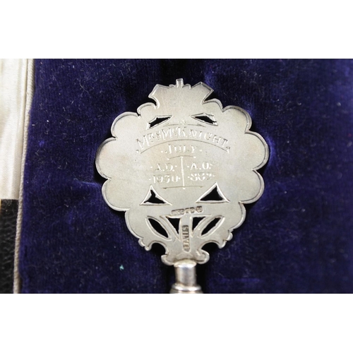 446 - A stunning cased presentation key, inscribed on front, 