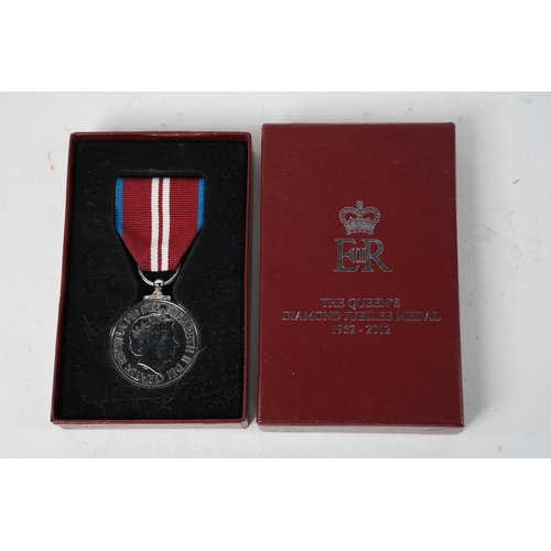 596 - A Queen Elizabeth II Diamond Jubilee Medal.