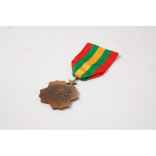 641 - A Zaire, Republic. Order Of Civil Merit, III Class Medal.