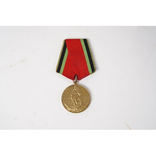 616 - A Russian WW2 Jubilee Medal, 