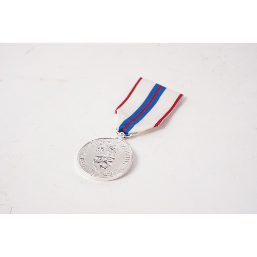 644 - A Queen Elizabeth Silver Jubilee Medal (copy).