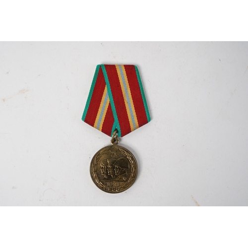 693 - A Russian/ USSR '70 years armed forces' medal.