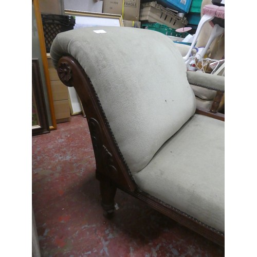 786 - A Stunning upholstered Chaise Lounge chair.