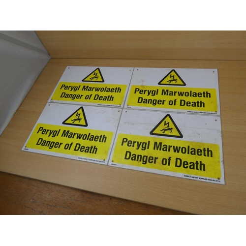 13 - 4 'Danger of Death' signs.