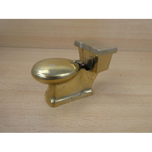 27 - A novelty brass 'toliet ashtray.