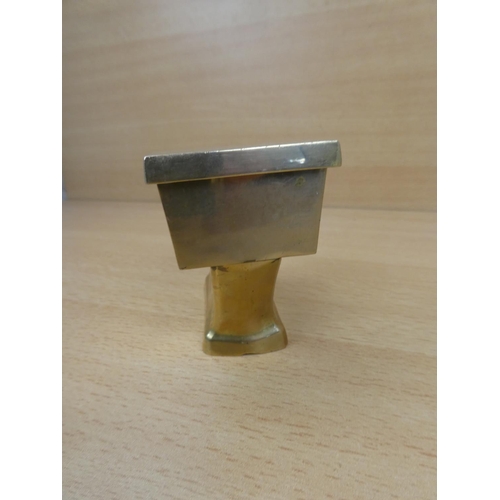 27 - A novelty brass 'toliet ashtray.