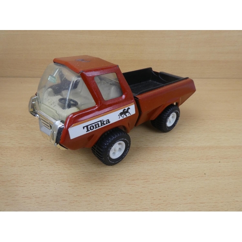 52 - A vintage Tonka truck.