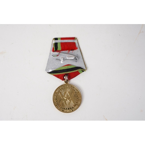 616 - A Russian WW2 Jubilee Medal, 