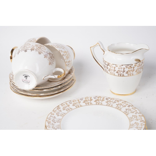 1072 - A vintage Gladstone bone china tea set.