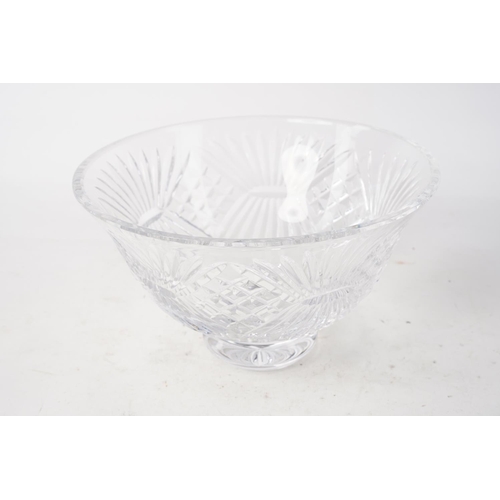 1079 - A large Tyrone Crystal bowl.