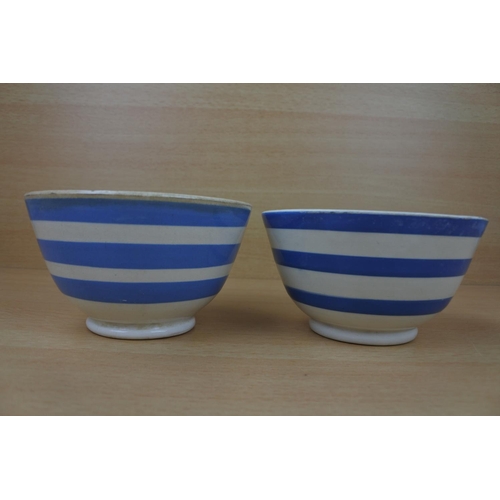 1130 - Two vintage blue and white striped bowls.