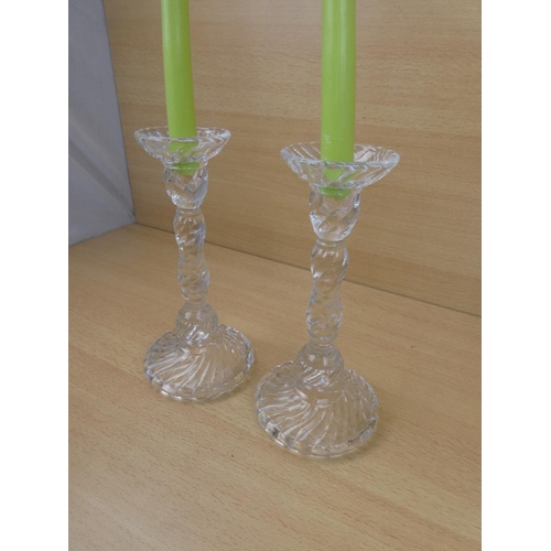 47 - A stunning pair of vintage pressed glass candlesticks and candles.