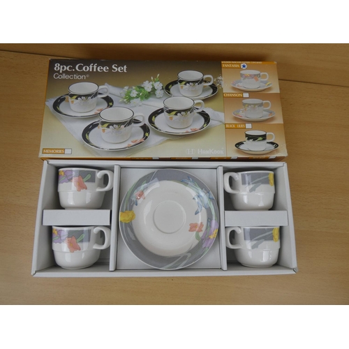 172 - A vintage boxed 8 piece coffee set.