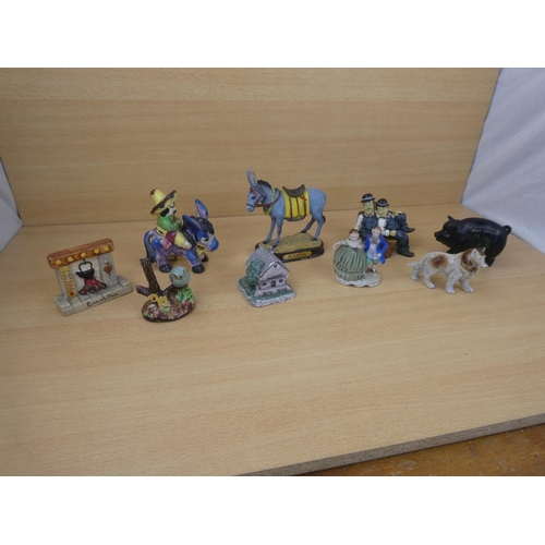 183 - A small collection of various ceramics etc.