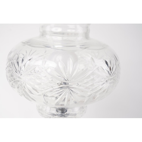 202 - A stunning large Tyrone Crystal table lamp and shade, measuring 40cm in height.