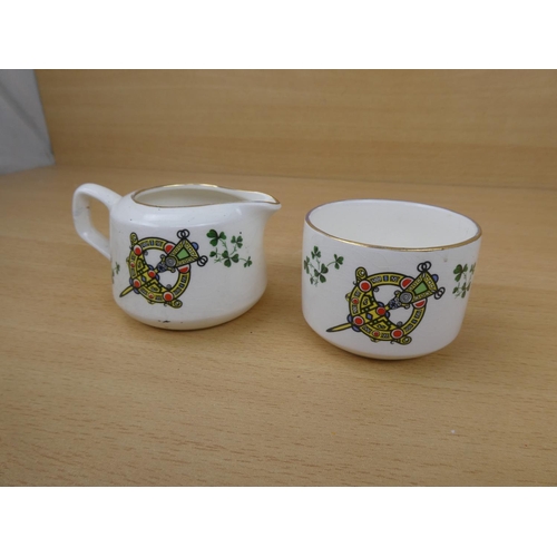 309 - A vintage Carrigaline Irish pottery milk jug and sugar bowl.