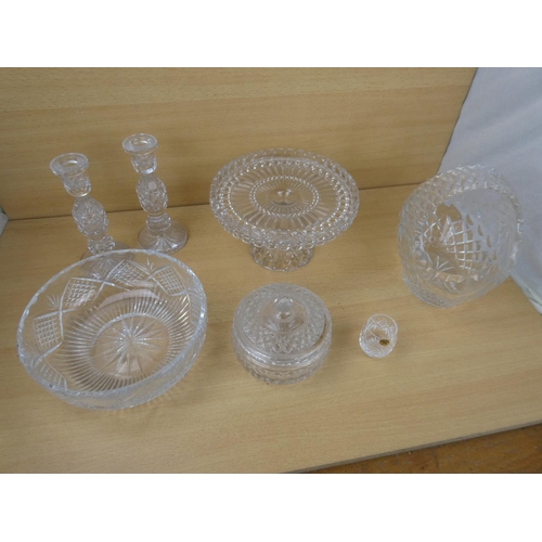 326 - A stunning vintage glass ridged cake plate, a pair of glass candlesticks and lots more.