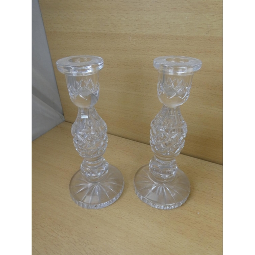 326 - A stunning vintage glass ridged cake plate, a pair of glass candlesticks and lots more.