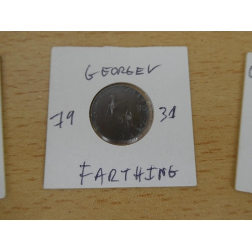 357 - A lot of George V Farthing in presentation folder, dates 1927, 1928, 1930, 1931, 1932, 1934 and 1936... 