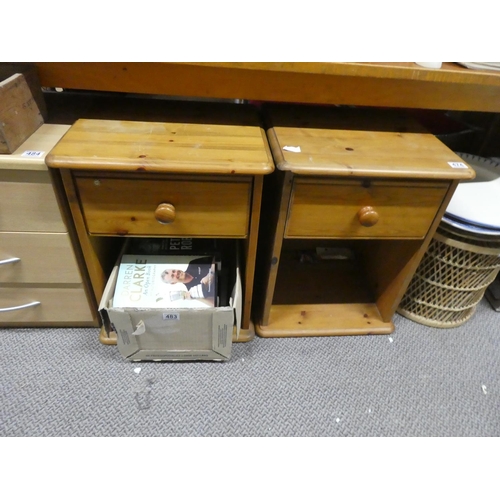 474 - A pair of pine bedside cabinets, each measuring 45x57x40cm.