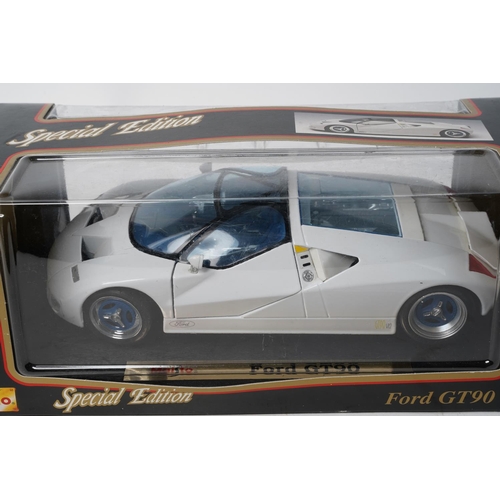 724 - A boxed Maisto Special Edition Ford GT90 collectors car, scale 1:18.