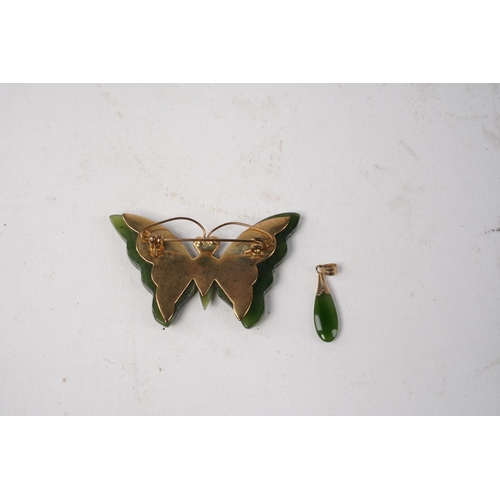 763 - A stunning jade butterfly brooch